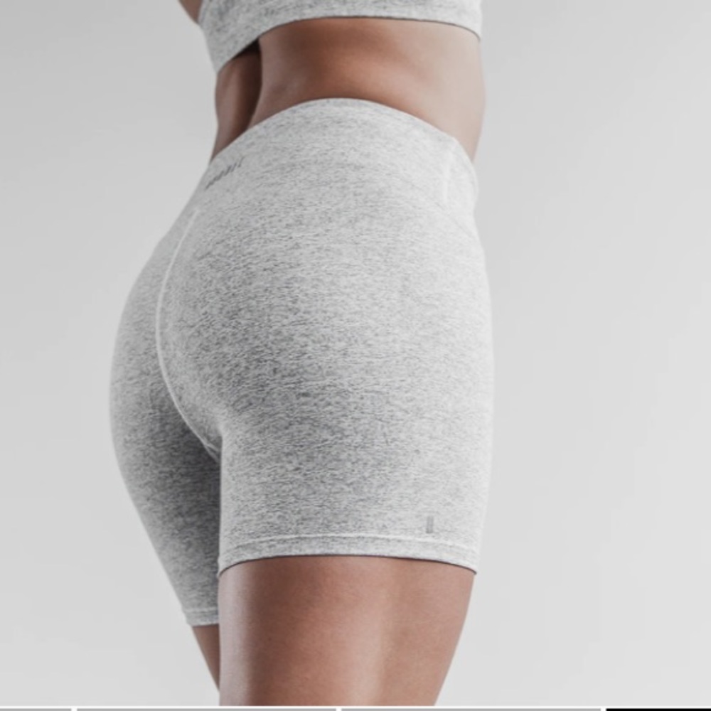 NoBull 4” White Heather Shorts in XS